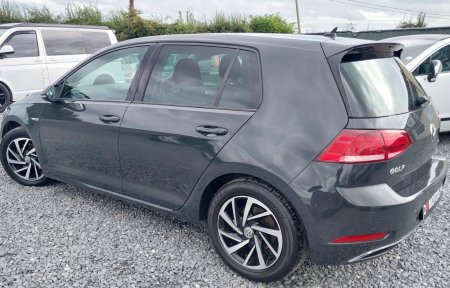 2020 Volkswagen Golf - photo 3