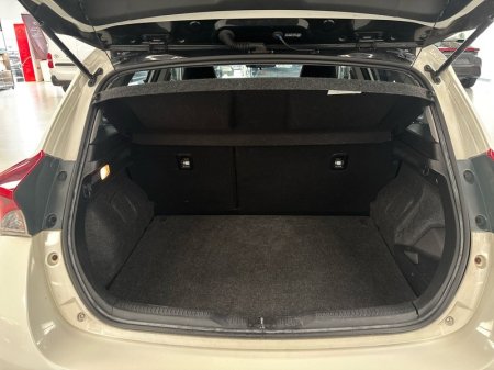 2018 Toyota Auris - photo 10