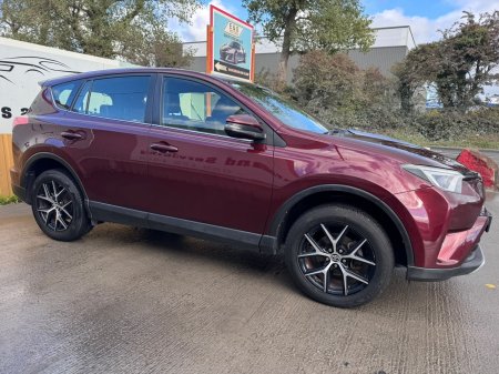 2016 Toyota RAV4 - photo 2