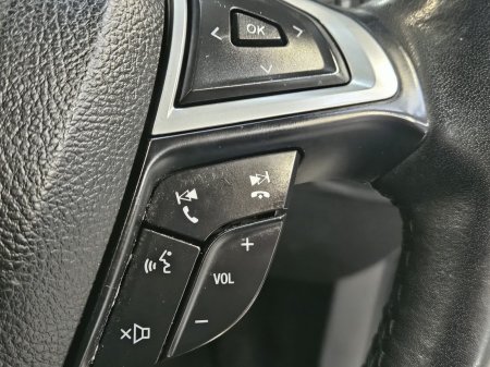 2019 Ford Mondeo - photo 10