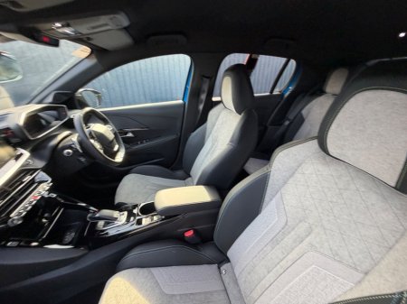2021 Peugeot 208 - photo 50