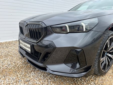 2024 BMW 5-Series - photo 26