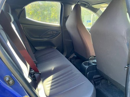 2021 Toyota Yaris - photo 8