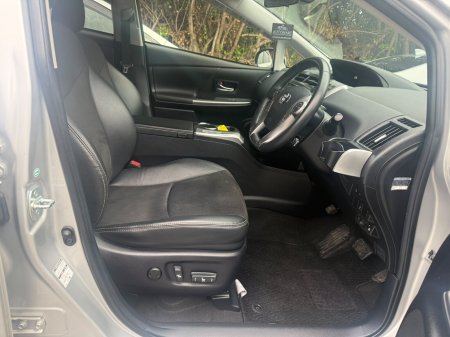 2017 Toyota Prius - photo 8