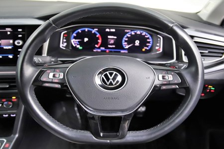 2020 Volkswagen Polo - photo 17