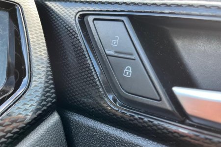 2023 Volkswagen Taigo - photo 40