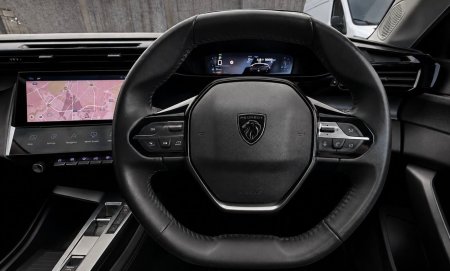 2023 Peugeot 308 - photo 15