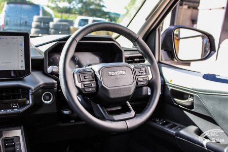2026 Toyota Hilux - photo 37