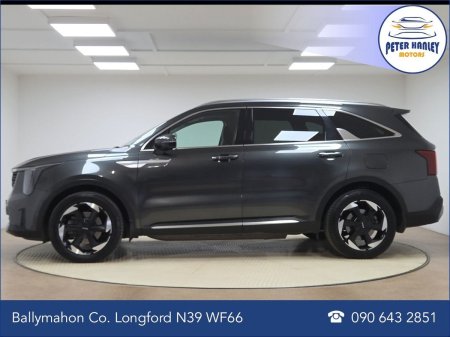 2025 Kia Sorento - photo 8