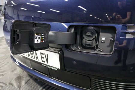 2027 Hyundai Staria - photo 6