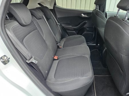 2019 Ford Fiesta - photo 20