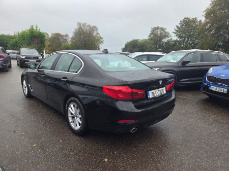 2018 BMW 5-Series - photo 2