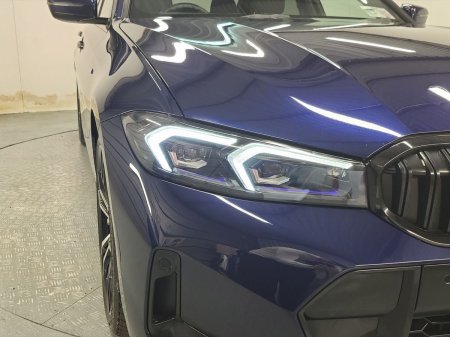 2024 BMW 3-Series - photo 21