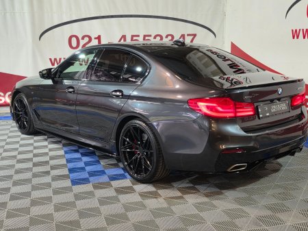 2017 BMW 5-Series - photo 10