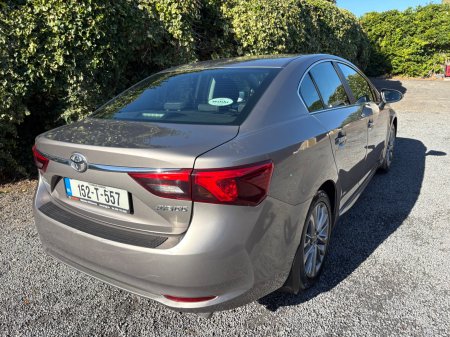 2015 Toyota Avensis - photo 3