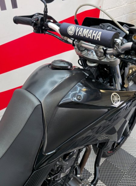 2009 YAMAHA XT - photo 11