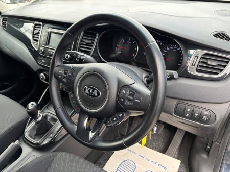 2016 Kia Carens - photo 24