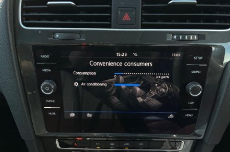 2020 Volkswagen Golf - photo 36