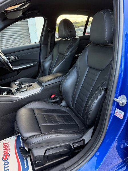 2021 BMW 3-Series - photo 24