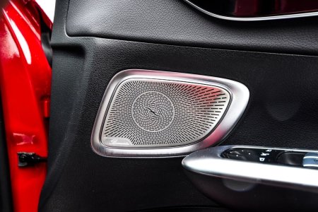 2025 Mercedes-Benz C-Class - photo 23