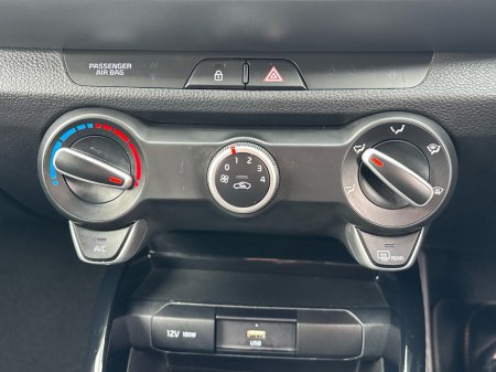 2026 Kia Stonic - photo 13