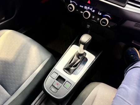 2020 Honda Fit - photo 12