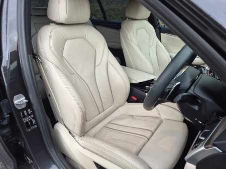2017 BMW 5-Series - photo 14