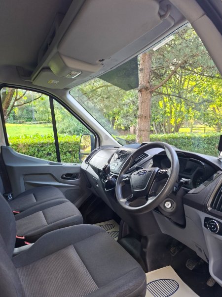2017 Ford Transit - photo 8