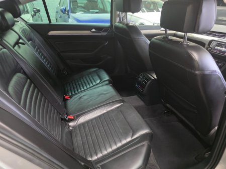 2015 Volkswagen Passat - photo 13