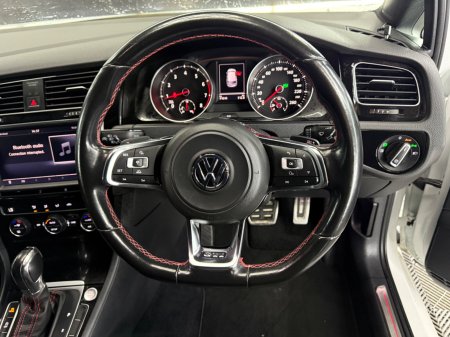 2014 Volkswagen Golf - photo 24