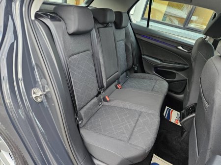 2023 Volkswagen Golf - photo 19