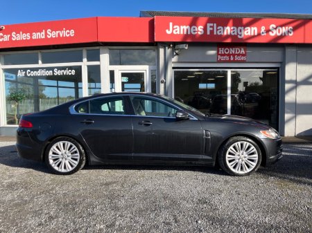 2011 Jaguar XF - photo 4