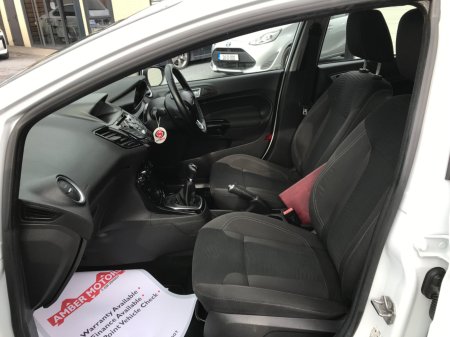 2017 Ford Fiesta - photo 20