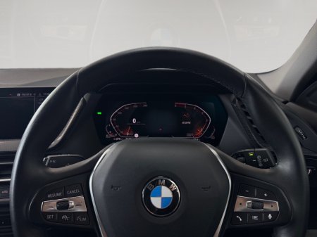 2021 BMW 1-Series - photo 13