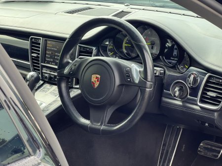2014 Porsche Panamera - photo 9