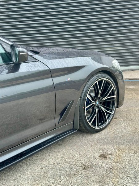 2018 BMW 5-Series - photo 14
