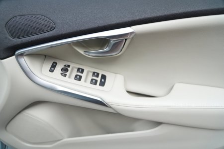 2017 Volvo V40 - photo 10