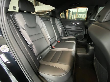 2023 Volvo S60 - photo 11