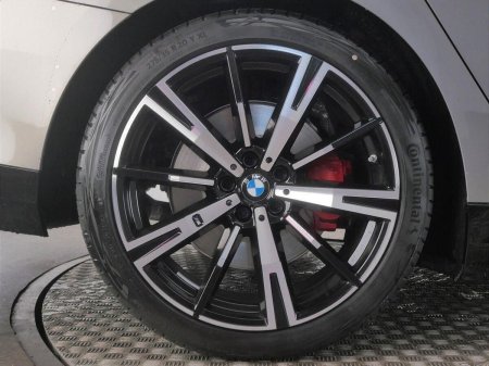 2026 BMW 5-Series - photo 13