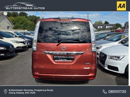 2015 Nissan Serena - photo 8