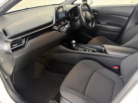 2017 Toyota C-HR - photo 6