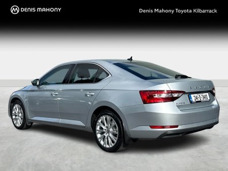2024 Skoda Superb - photo 2