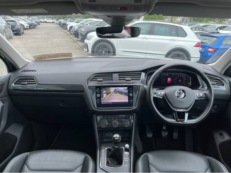 2020 Volkswagen Tiguan - photo 16