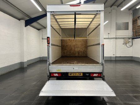 2023 Ford Transit - photo 2
