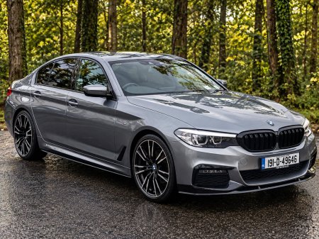 2019 BMW 5-Series - photo 2
