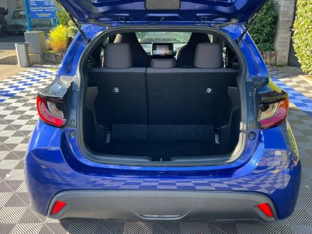 2021 Toyota Yaris - photo 13
