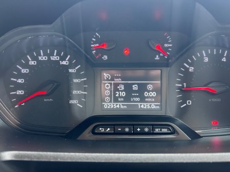 2020 Peugeot Partner - photo 11