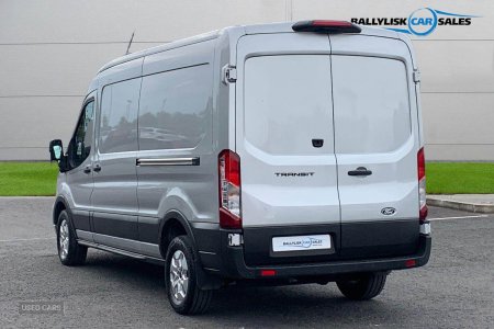 2025 Ford Transit - photo 2