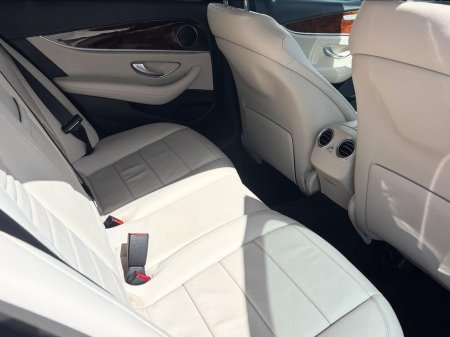 2020 Mercedes-Benz E-Class - photo 13