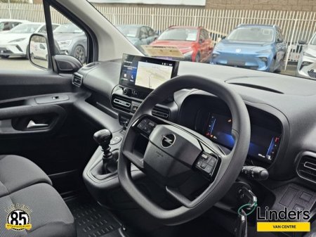 2027 Opel Combo - photo 8
